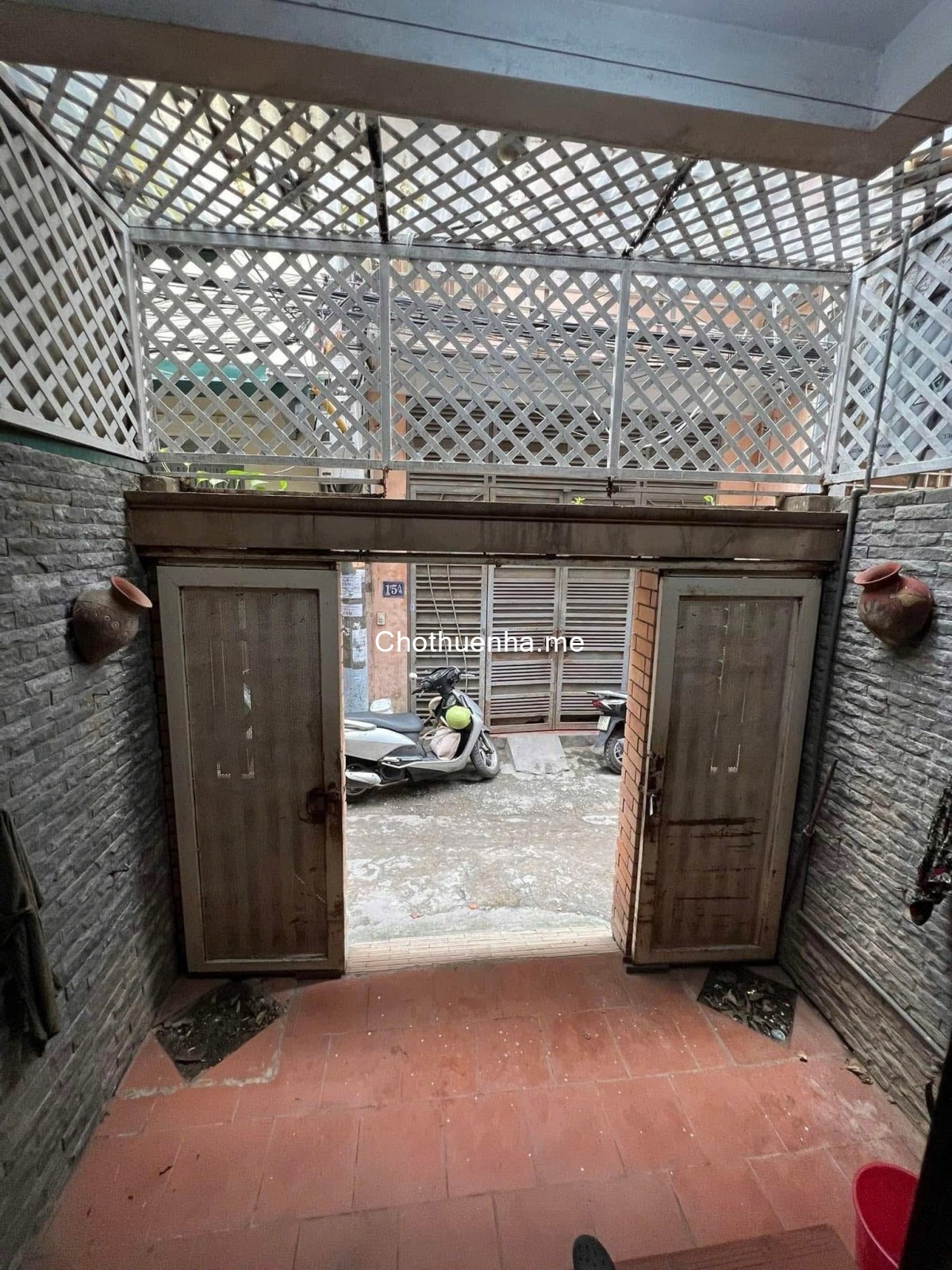 Cho thuê nhà nguyên căn Ngõ 99 Định Công Hạ, 40m2 x 4 tầng 1 tum, 10.5 triệu/tháng