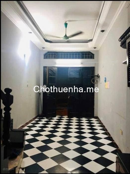 Cho thuê nhà ngõ ô tô tránh Lãng Yên, 4 tầng x 30m2, 3 ngủ, 3 vệ sinh, 12 Triệu