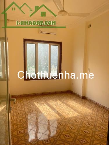 Chính chủ cho thuê lâu dài nhà 3,5 tầng, 5 ngủ, 3WC, ngõ 11 Phố Nguyễn An Ninh, Hoàng Mai, HN