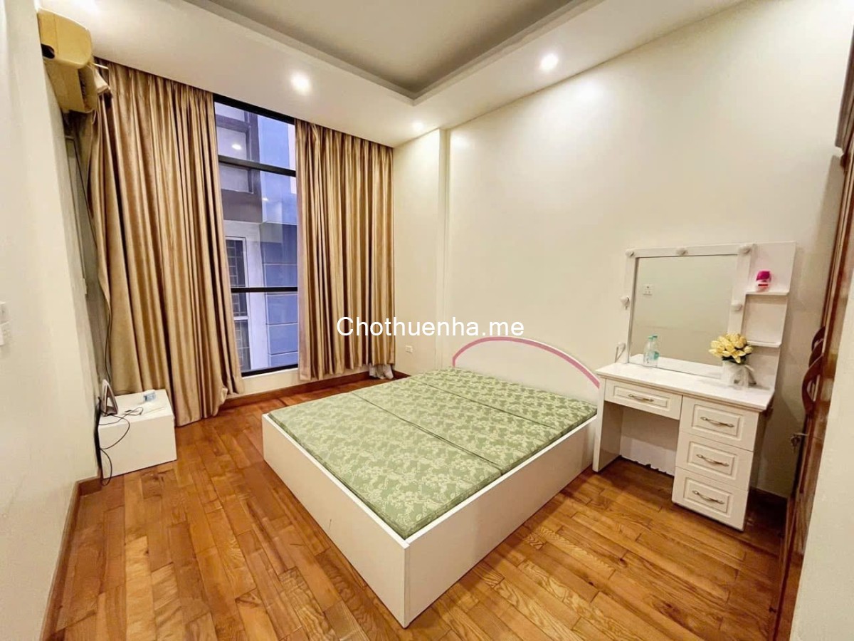 Cho thuê nhà Phúc Lai, Đống Đa, 5 tầng x 40m2, 4PN làm VP, KDon, ở gđ, 16 Triệu