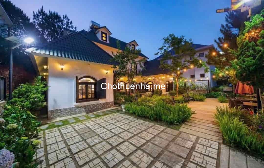 Cho thuê villa sân vườn 4 phòng ngủ, KDL Nam Hồ, phường 11, TP Đà Lạt – 30 triệu/tháng