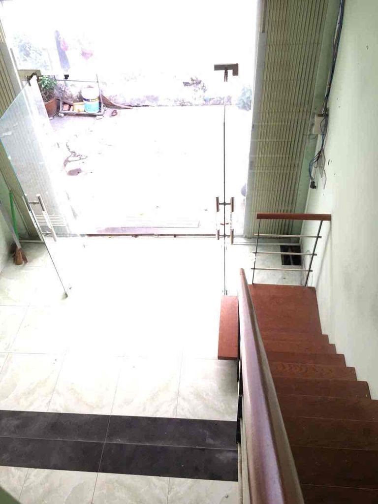 Cho thuê nhà 176/25 đường Nguyễn Thị Thập, Quận 7 dt 4x10m, 1 lầu, 2 PN
