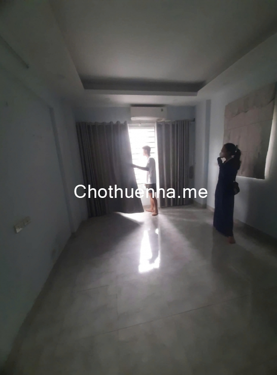 Cho thuê nhà Phố Lĩnh Nam, 5 tầng x 30m2, 3 ngủ, 10 Triệu ở nhóm 6 người