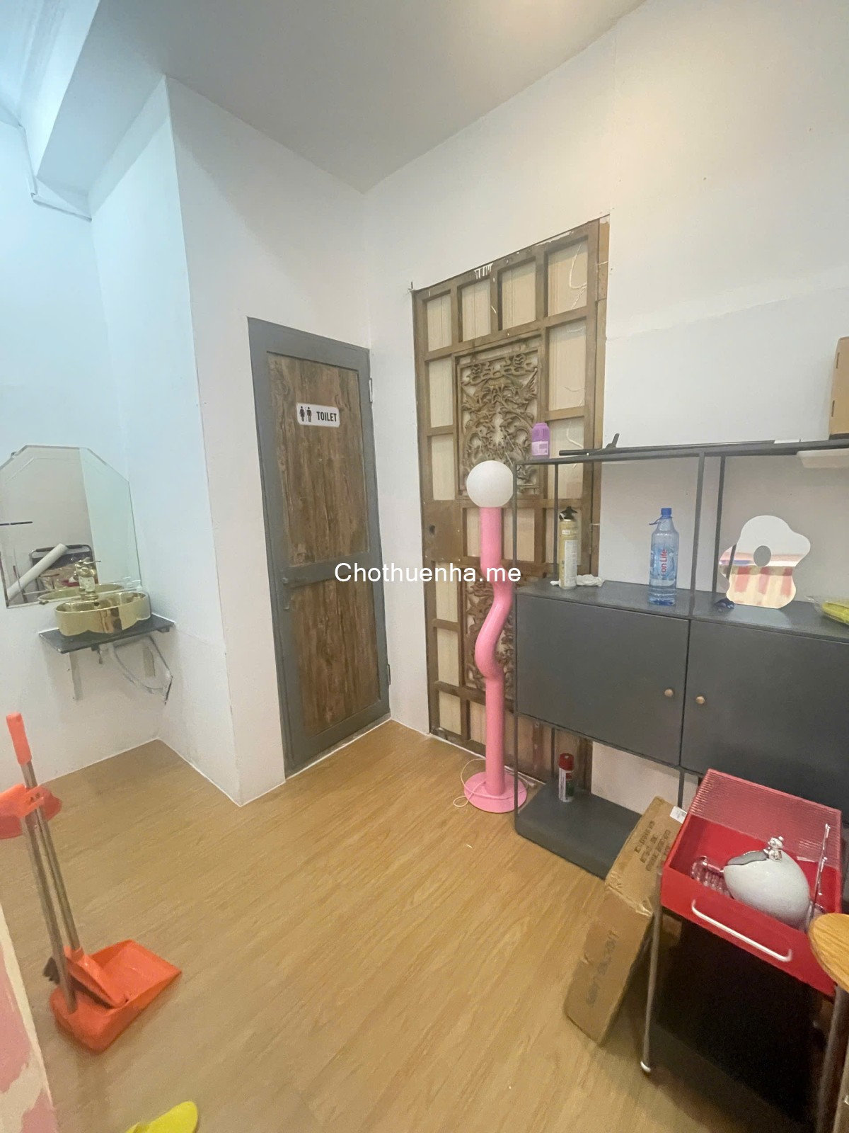 Cho thuê mặt bằng kinh doanh 40m² mở cửa hàng lưu niệm, nail, spa