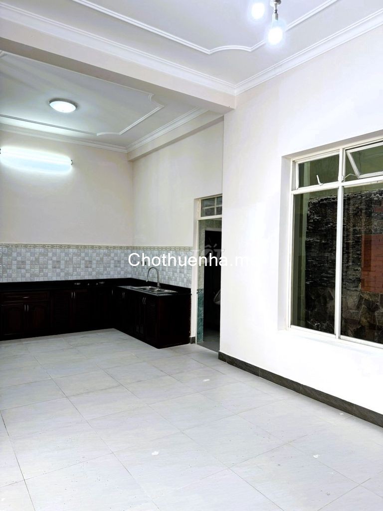 Cho thuê nhà biệt thự phố 2 tầng, 120m2, phù hợp làm văn phòng