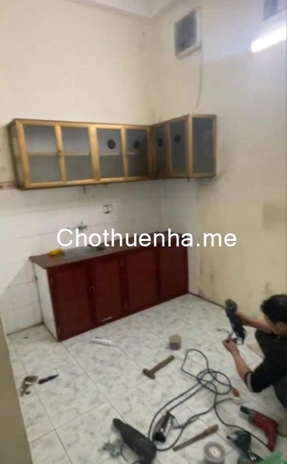 Cho thuê nhà nguyên căn ngõ 201 Trường Chinh, 45m2 x 3 tầng, 2ngủ, 2wc, 8 Triệu