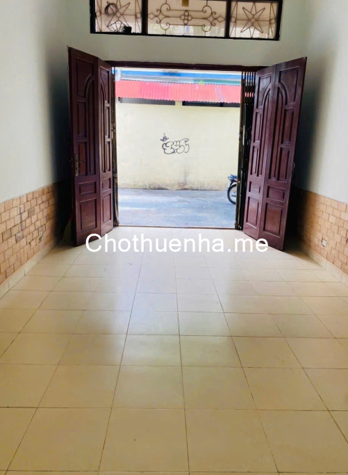 Cho thuê nhà nguyên căn ngõ 281 Khương Trung, 40m2 x 2 tầng 1 tum.2 ngủ.2 wc, 9 Triệu