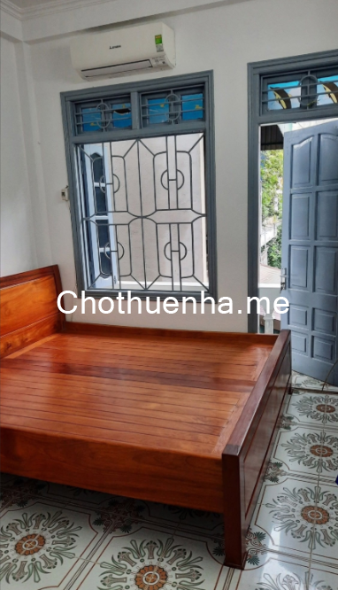 Cho thuê nhà ngõ Đội Cấn, 27m2* 4 tầng 3pn 2vs, Giá 8,5 triệu VP, KDon, ở gđ, nhóm