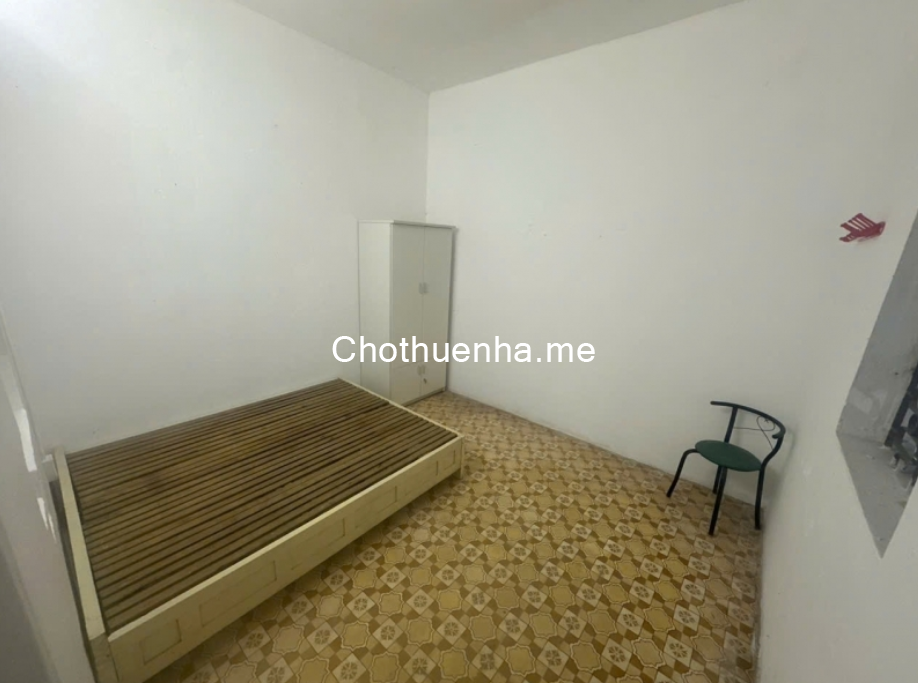 Cho thuê nhà ngõ Tam Trinh, 2 tầng x 60m2, 4 ngủ, 9 Triệu ở gđ, nhóm đông người