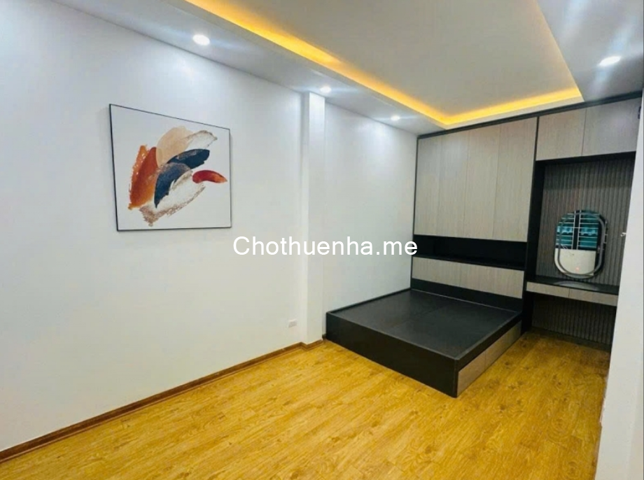 Cho thuê nhà nguyên căn Hòa Bình 4 Minh Khai, 30m2x5 tầng, 3 ngủ khép kín. 12,5 Triệu