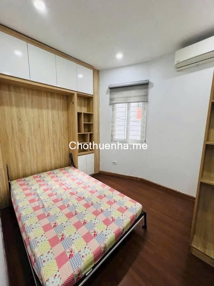 Cho thuê nhà ngõ Định Công Hạ, 33 m2*4 tầng, 3 ngủ, 3 vệ sinh, ở nhóm 7 người, 11 Triệu