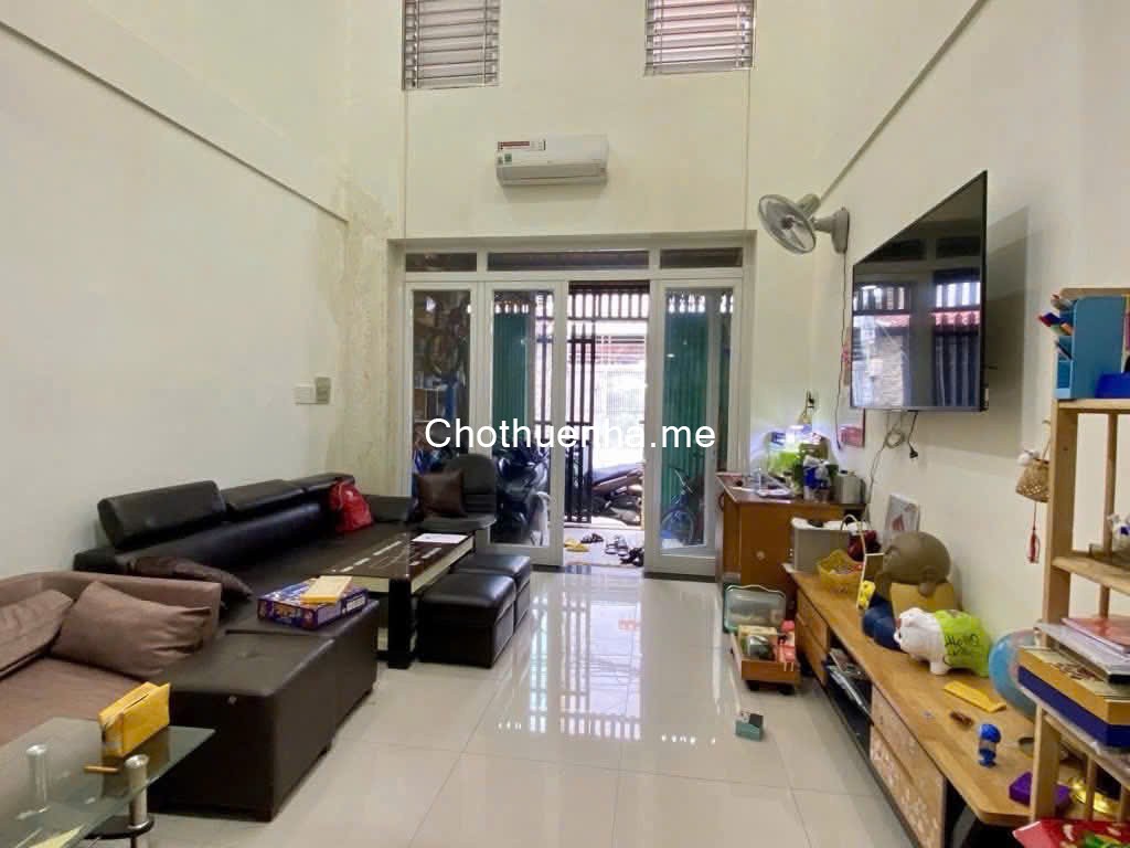 Cho thuê nhà nguyên căn gần chợ Bình Long – Giá chỉ 9 triệu/tháng
