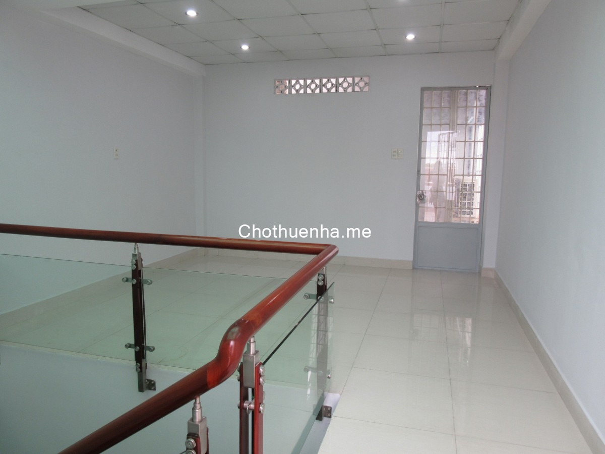 Cho thuê nhà đường số P.Tân Kiểng, Quận 7 dt 4x19m, 2 lầu, 4PN