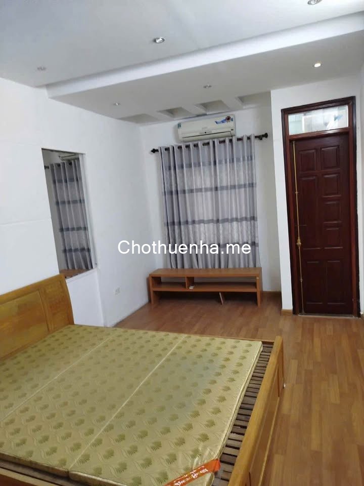 Cho thuê nhà nguyên căn ngõ 88 Giáp Nhị, 30m2 x 5 Tầng 3 ngủ 4 wc, 10 triệu