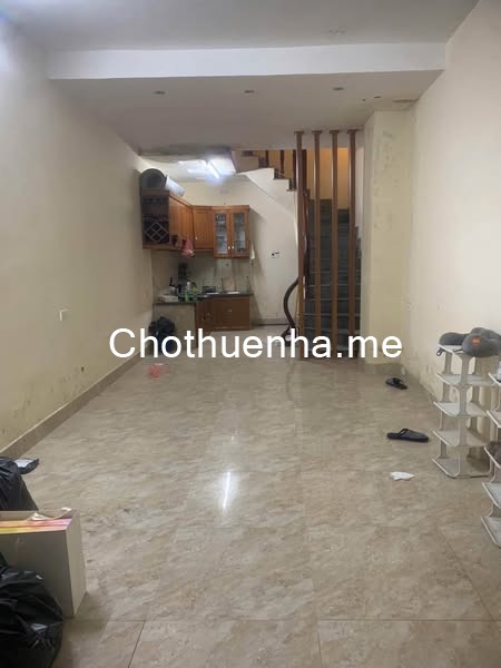 Cho thuê nhà nguyên căn ngõ 88 Giáp Nhị, 30m2 x 5 Tầng 3 ngủ 4 wc, 10 triệu