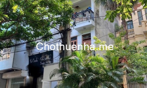 Cho thuê nhà Mp Cù Chính Lan, 51m2* 3 tầng - Mt3m - 4 ngủ, 3 WC 17,5triệu