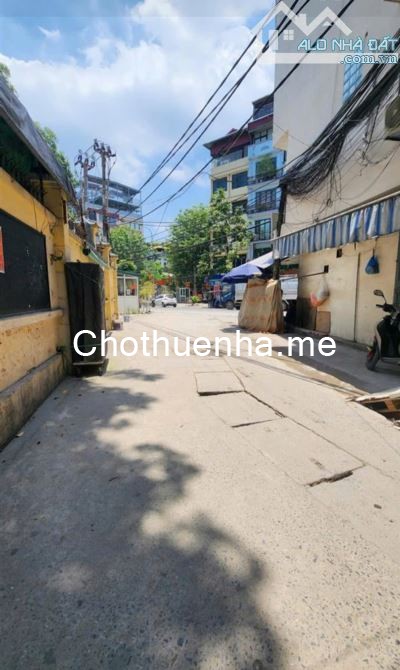 Cho Thuê nhà ngõ Nguyễn Văn Viên, Dương Văn Bé, 40m x 3 tầng, 3 ngủ, 8.5 Triệu