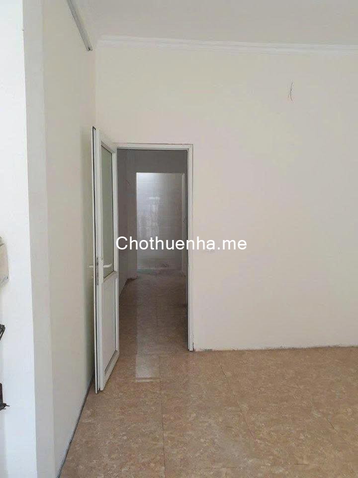 Cho thuê nhà ngõ 2 Đại Từ, 3 tầng x 42m2, 3 ngủ, 8tr5 ở gia đình, nhóm