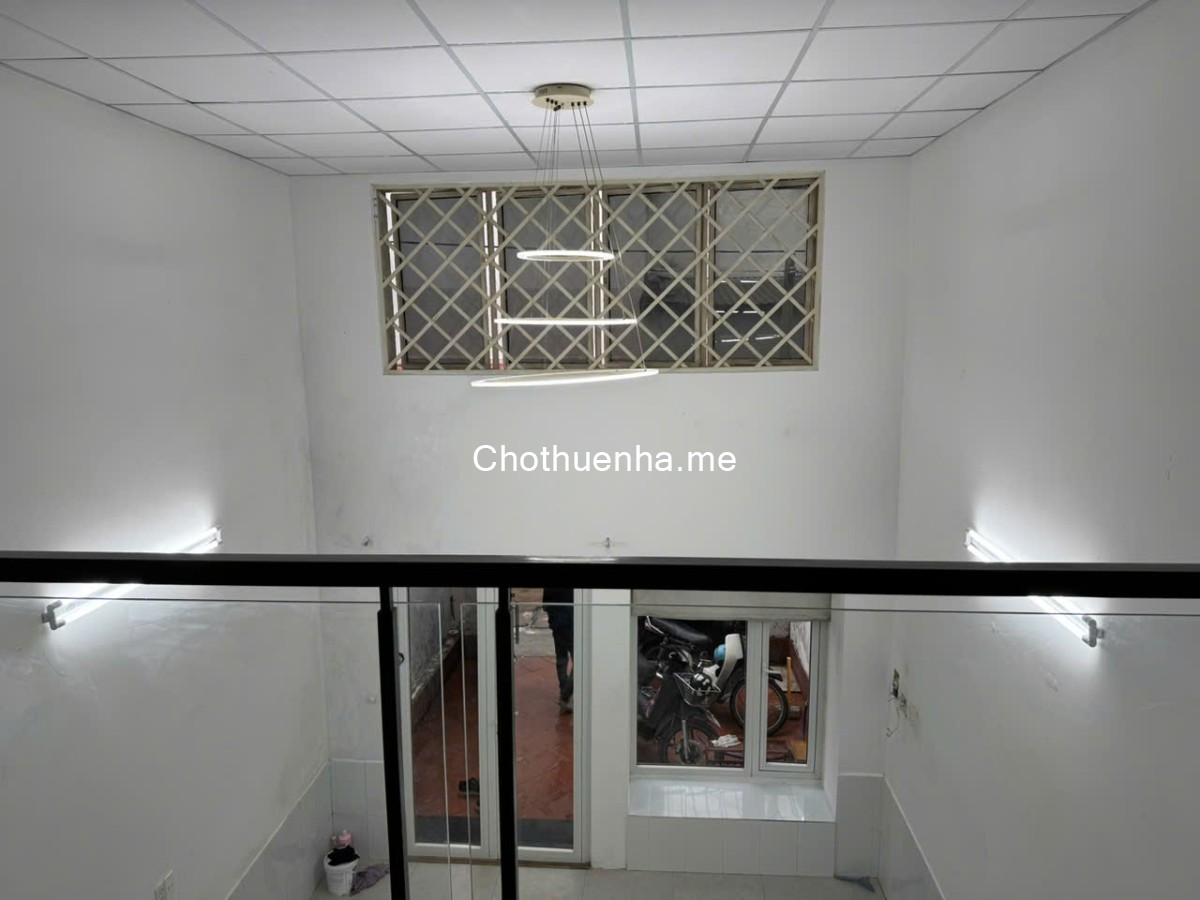Cho Thuê Nhà Nguyên Căn Trệt Lửng – Chỉ 9.5 Triệu/Tháng - 1135 Đường Huỳnh Tấn Phát