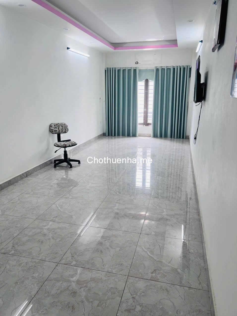 Cho thuê nhà ngõ 37 Vĩnh Hưng, 5 tầng x 37m2, 3 ngủ, 11 Triệu