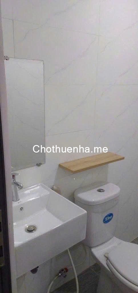 Cho thuê nhà nguyên căn mặt tiền Võ Văn Kiệt, Quận 1 – 84m², 8PN, 4WC, gần cầu Calmette