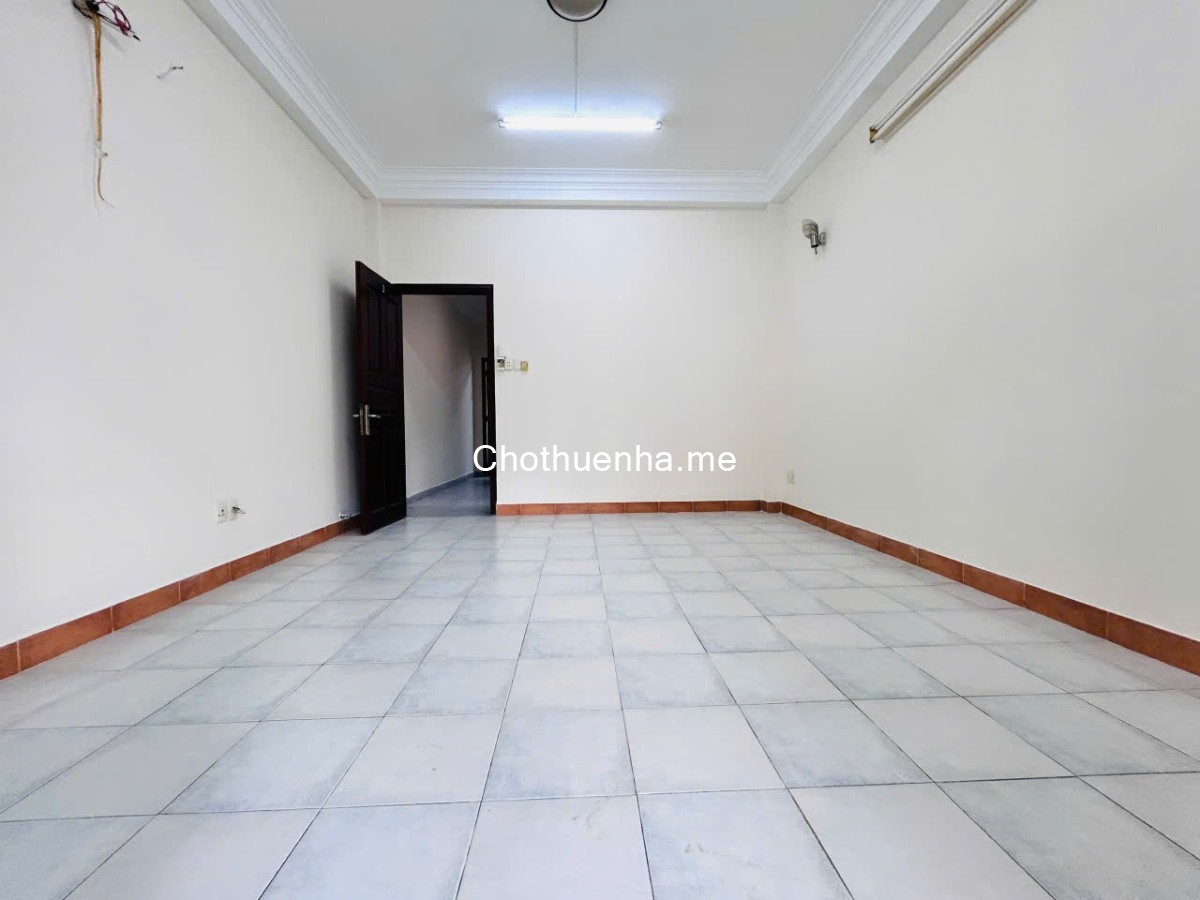 Cho thuê nhà gần nhà thờ Tân Định, chợ Tân Định, bệnh viện Quận 1