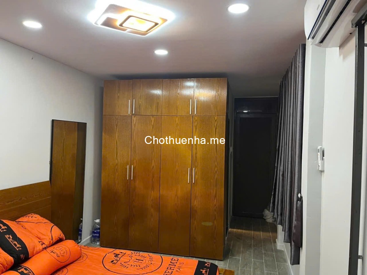 Cho thuê nhà nguyên căn Q7 – Gần trung tâm. 1 trệt, 1 lầu – 2 phòng ngủ, 2 WC