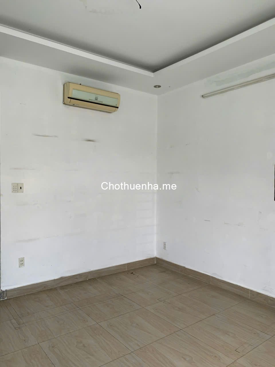 Cho thuê nhà thuận tiện làm CHDV mặt tiền – Khu cư xá Ngân Hàng, Quận 7