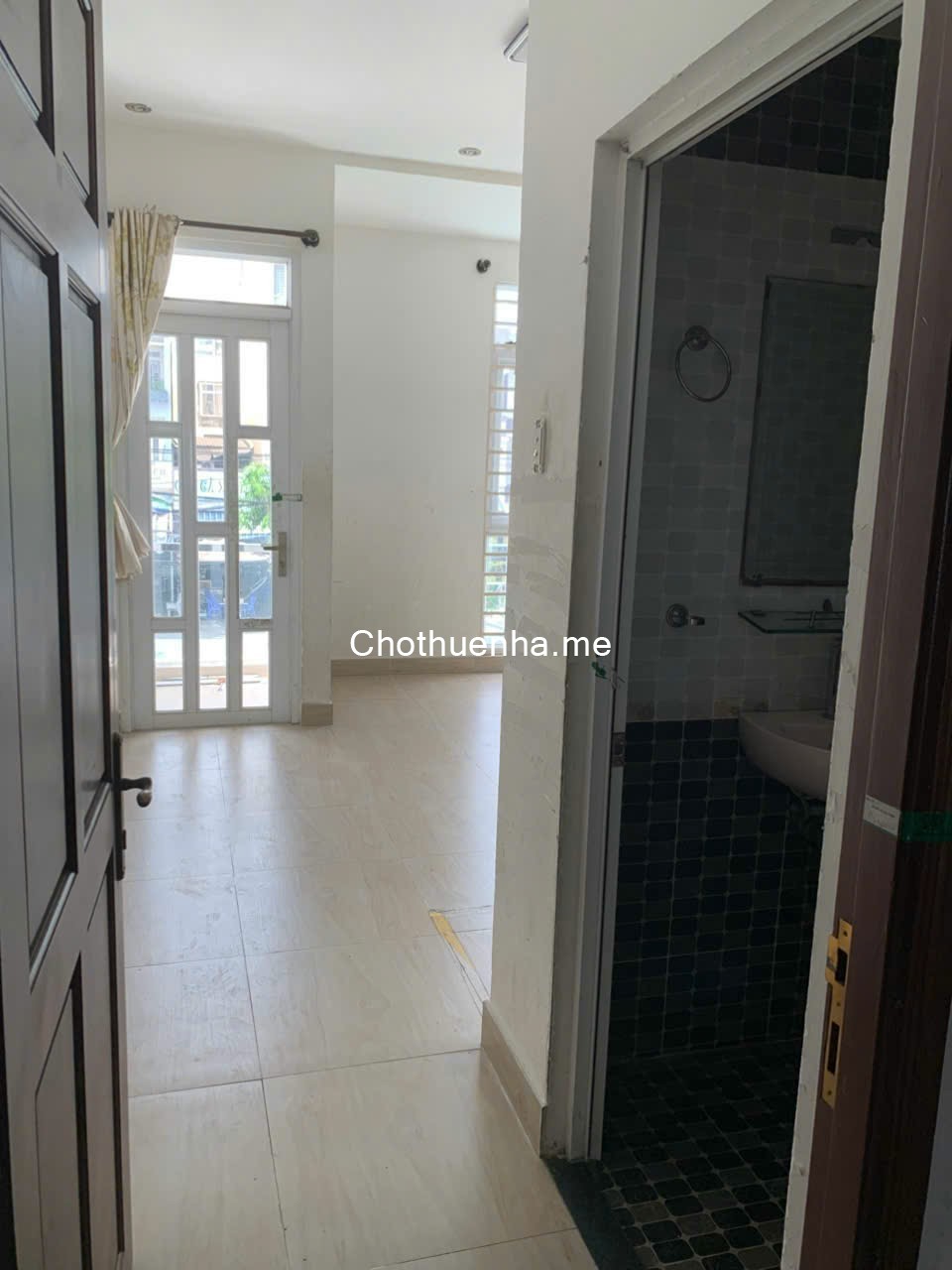 Cho thuê nhà thuận tiện làm CHDV mặt tiền – Khu cư xá Ngân Hàng, Quận 7