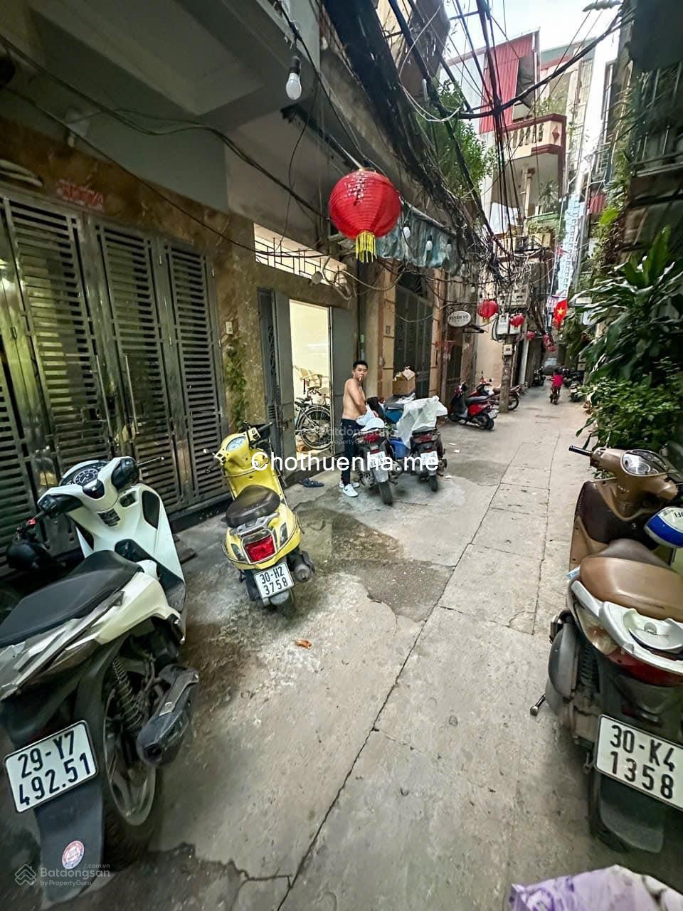 Chính chủ cho thuê nhà 3 tầng, 2 ngủ, 2WC ngõ 339 phố Minh Khai mới đối diện Timecity