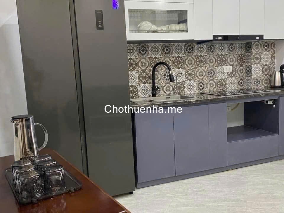Cho thuê nhà nguyên căn ngõ Lương Sử, 40m2 x 5 tầng, 4 ngủ khép kín, 19 triệu
