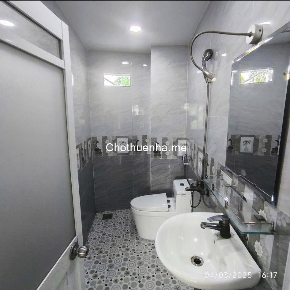 Cho thuê nhà nguyên căn Tân Bình – 2PN, 3WC - chỉ 10 triệu