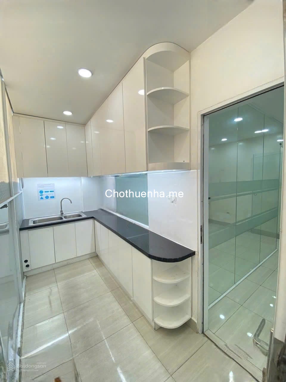 Nhà Nguyên Căn Cho Thuê Mặt Tiền Minh Phụng Q11 Gần Lãnh Binh Thăng 6PN 8WC 4 Lầu 50M2