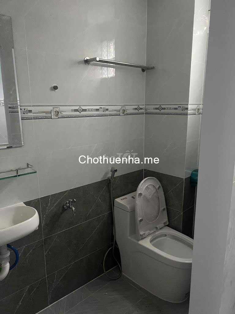 Cho thuê nhà nguyên căn mới xây – Hẻm đường số 10, trung tâm Q7