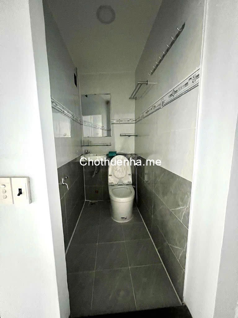 Cho thuê nhà nguyên căn mới xây – Hẻm đường số 10, trung tâm Q7