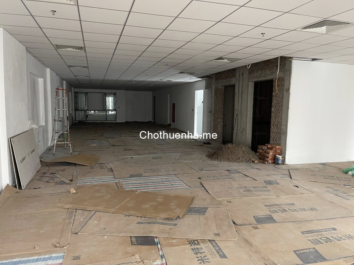 Cho thuê Mặt Phố kinh doanh Tô Hiến Thành, 5 tầng x 230m2, MT9m, 500 Triệu/tháng