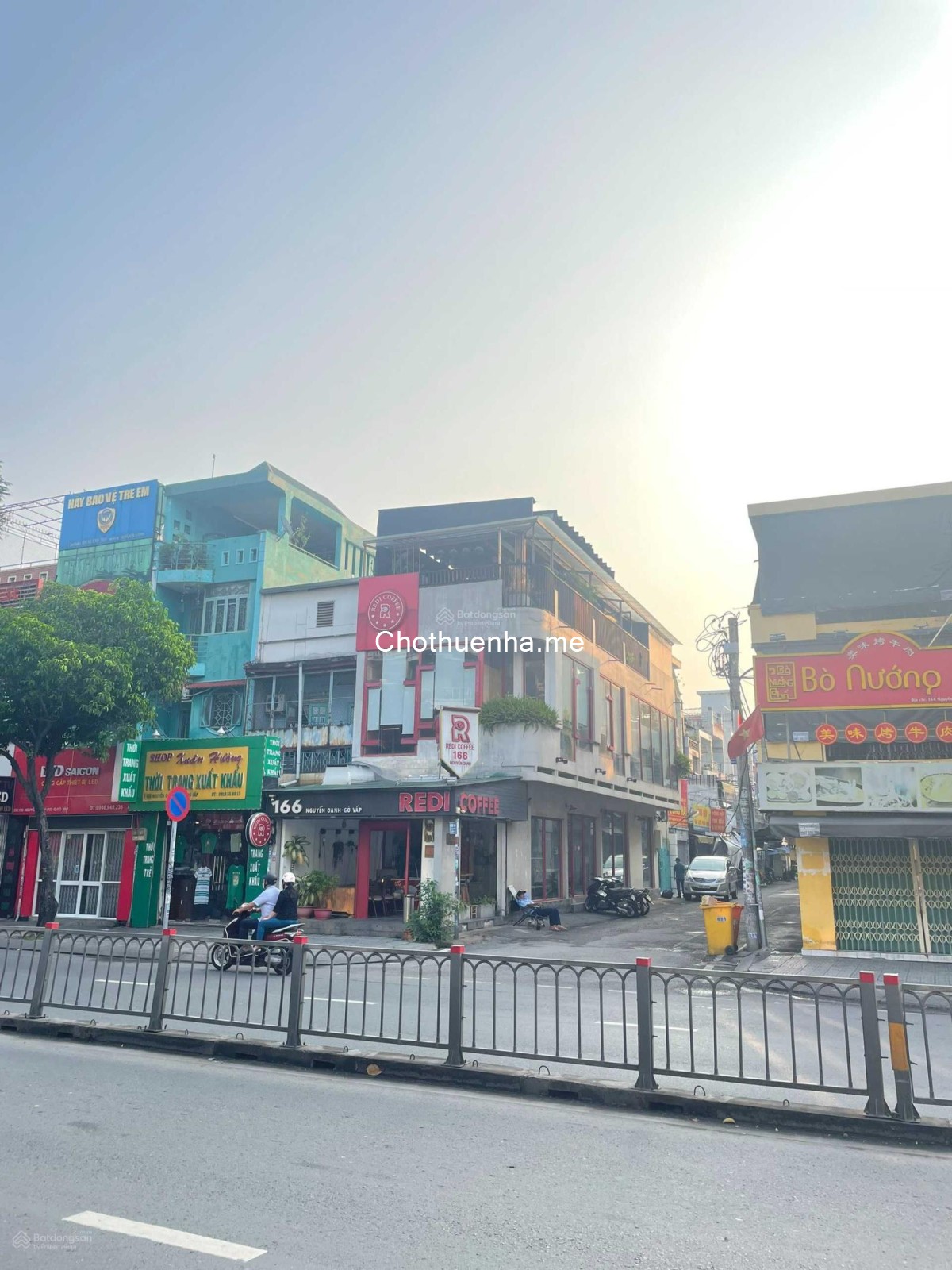 Cho thuê nhà góc 2MT 166 Nguyễn Oanh, Gò Vấp. DT: 4.5x25m, 3 tầng