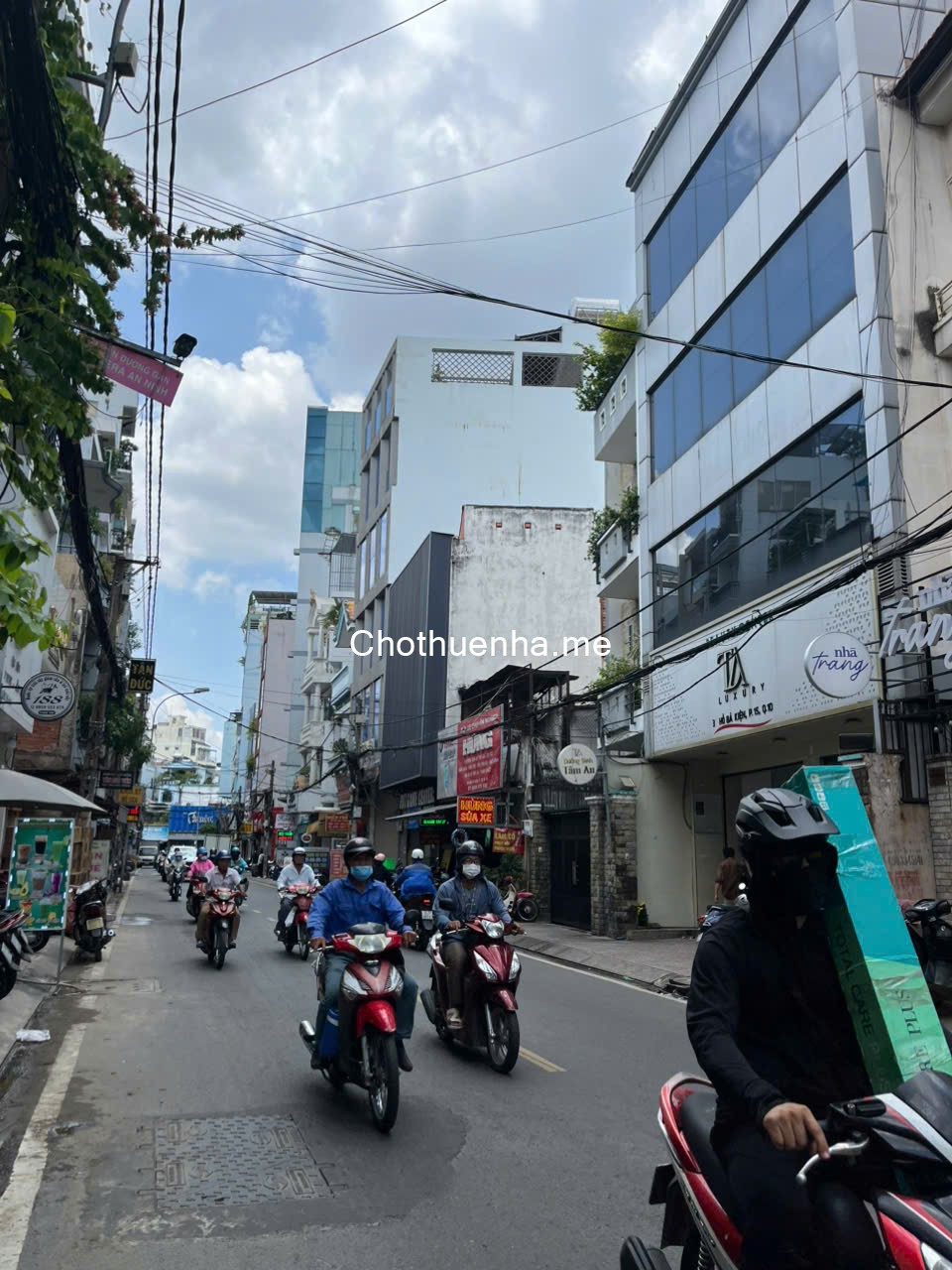 Cho thuê nhà MTKD Quận 10, DT: 8x16, 4 Tầng, DTSD: 500m2, Kinh doanh đa ngành.