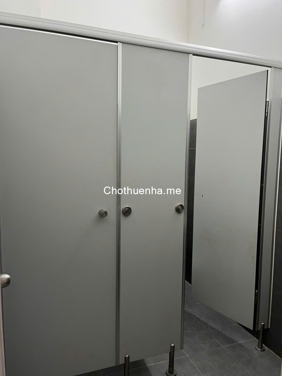 Cho thuê nhà MTKD Quận 10, DT: 8x16, 4 Tầng, DTSD: 500m2, Kinh doanh đa ngành.