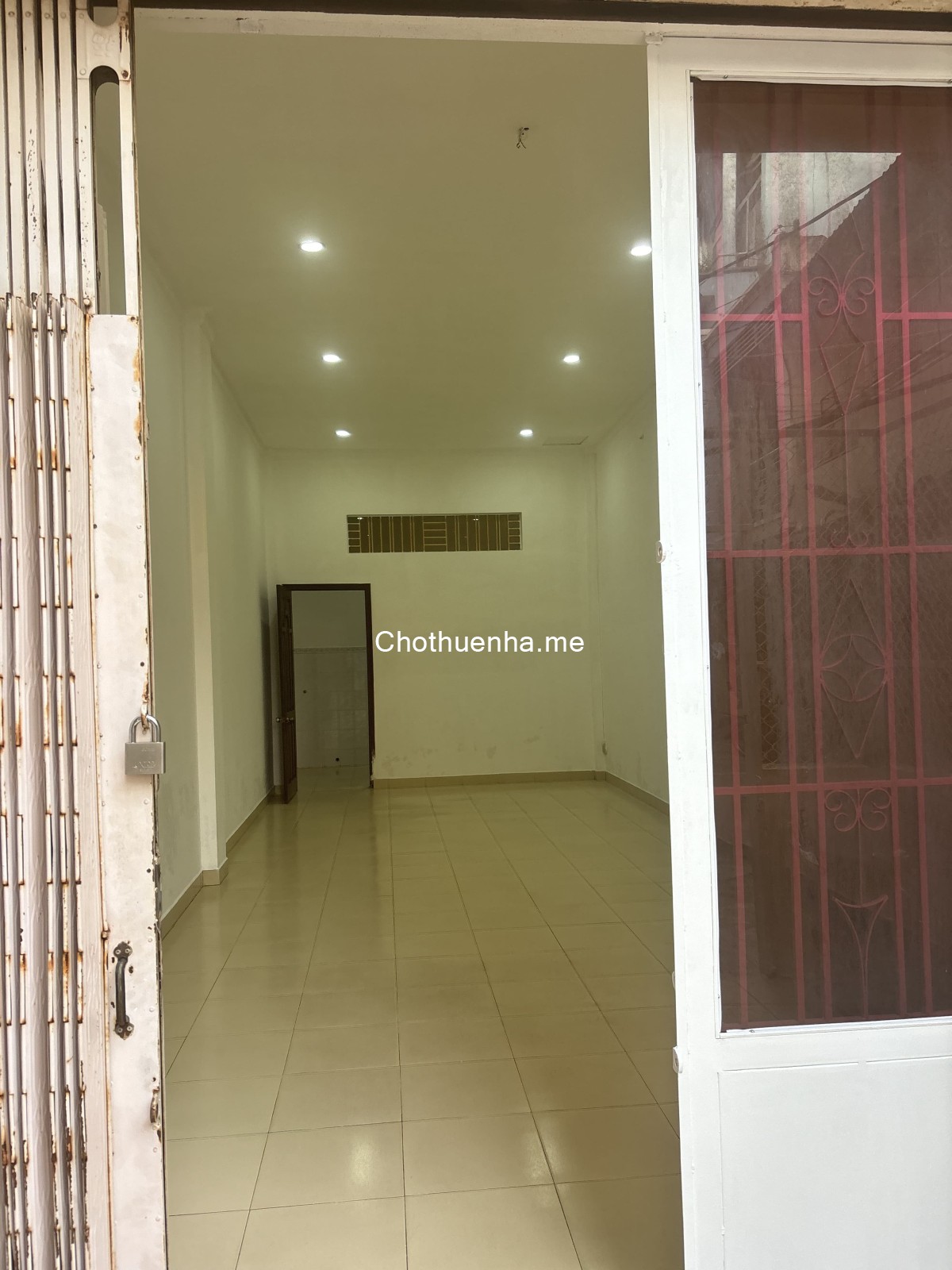 Cho thuê nhà nguyên căn hẻm xe hơi Hồ Hảo Hớn, thích hợp làm VP, bán hàng online