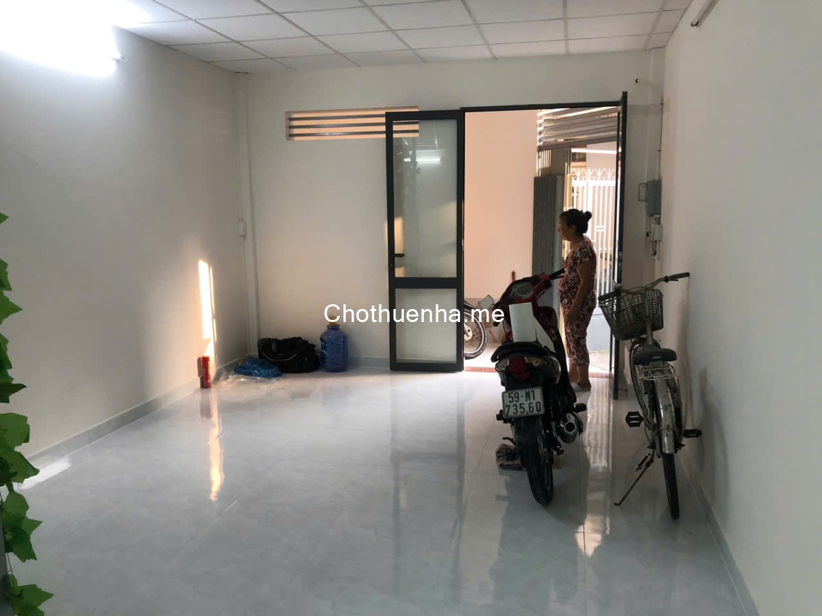 Nhà quận 11 - 56m2, 2 phòng ngủ, nhà mới 99%, hẻm an ninh yên tĩnh