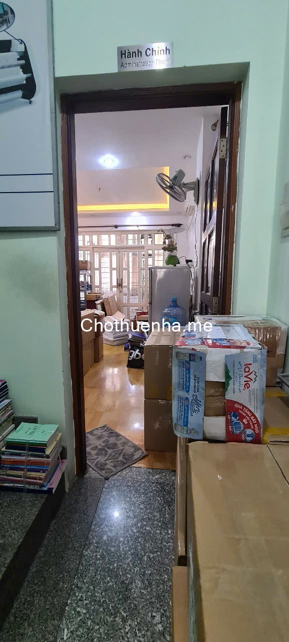 Cho thuê nhà đường 47, P.Tân Quy Quận 7 dt 4x20m, 3 lầu, 5PN