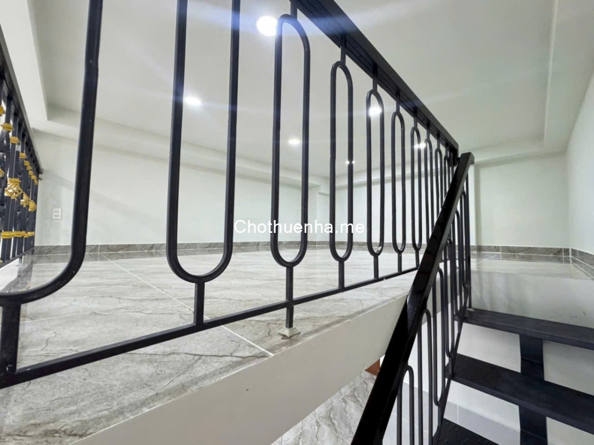 Cho thuê mặt bằng kinh doanh 1 trệt lửng Lê Văn Lương Quận 7