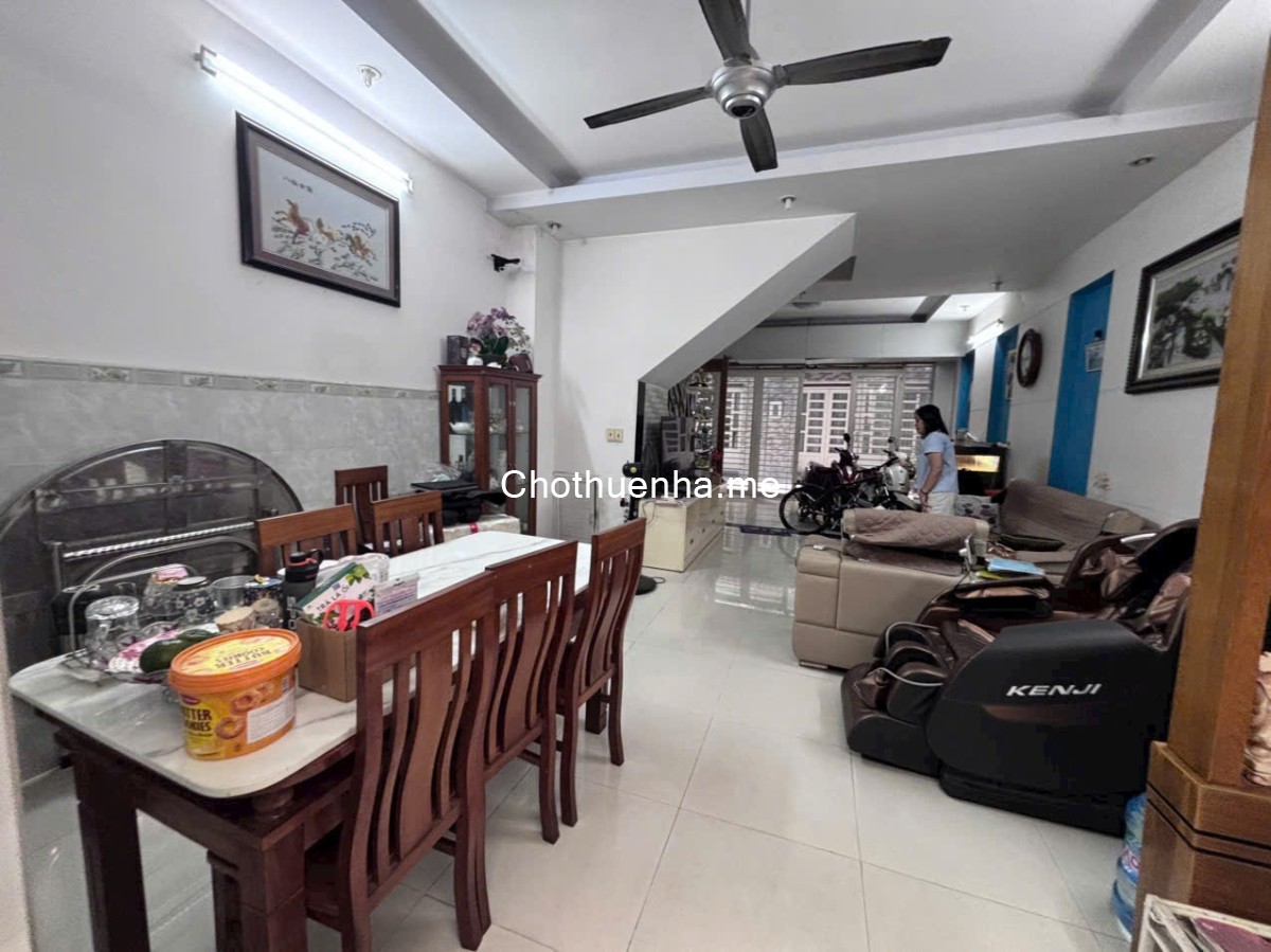 Nhà nguyên căn Q7, xe hơi tới cổng, 5 x 15m – 1 trệt, 2 lầu, sân thượng