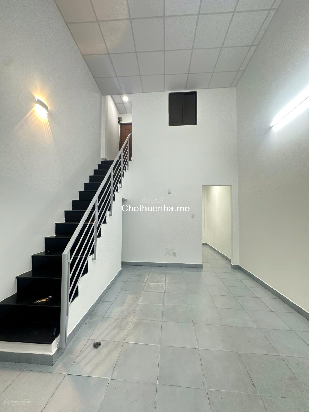 Cho thuê nguyên căn mới tinh – Hẻm ô tô khu VIP, hẻm 386 Lê Văn Sỹ, Quận 3 – Vừa ở vừa kinh doanh