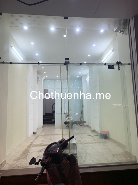 Cho thuê cửa hàng mặt phố đường Láng