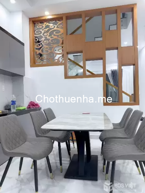 Cho thuê villa cao cấp 6 phòng ngủ, Huỳnh Thúc Kháng, Phường 4