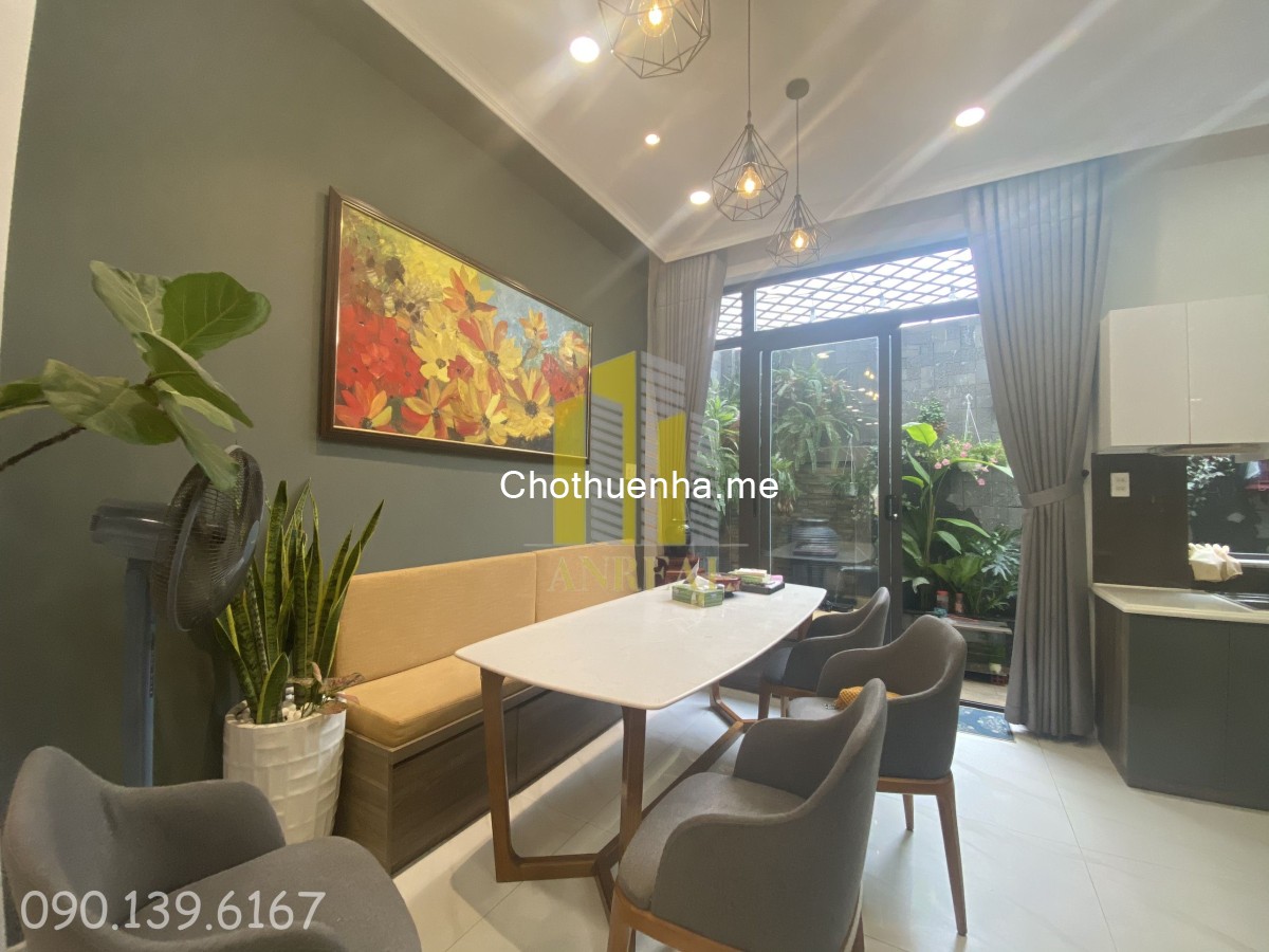 Nhà 3 Lầu Full Nội Thất Hiện Đại - Gara Xe Hơi - Giá 40 Triệu