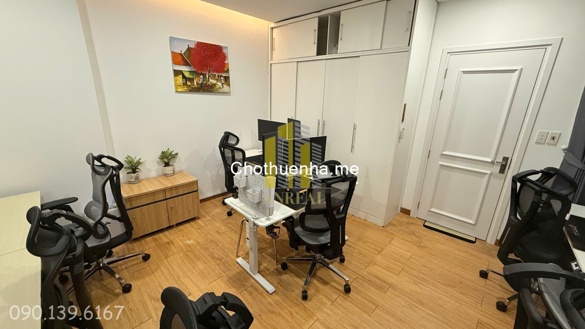 Cho Thuê Biệt Thự Căn Góc Đường Trần Não Giá 38 Triệu