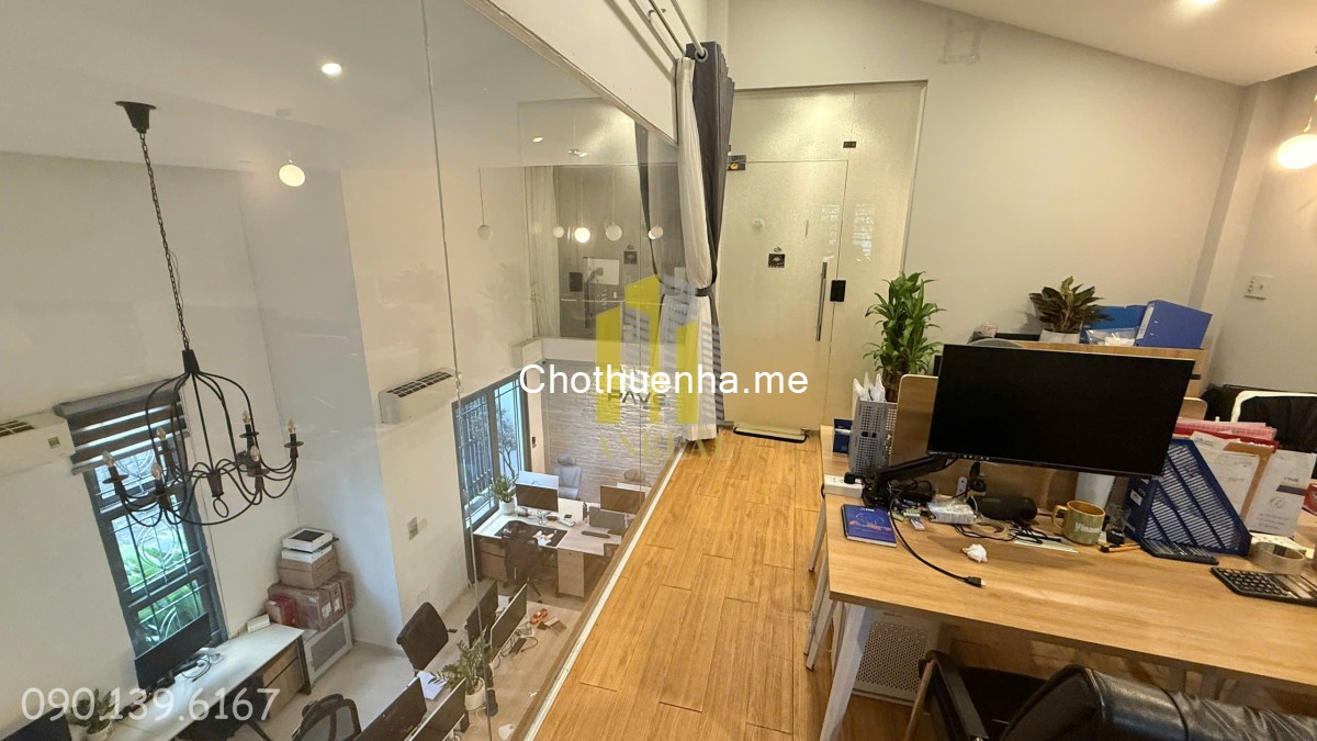 Cho Thuê Biệt Thự Căn Góc Đường Trần Não Giá 38 Triệu